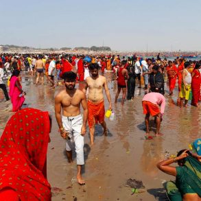 Baden zur Kumbh Mela