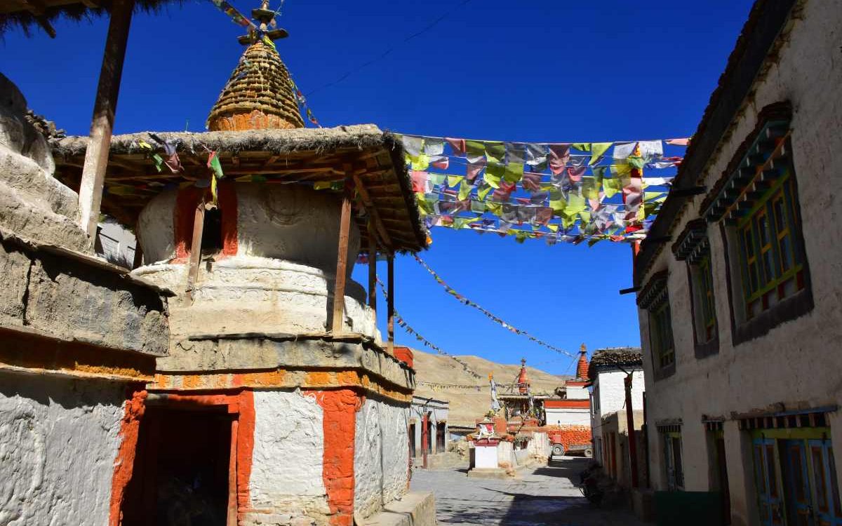 Ein Weg in Lo Manthang